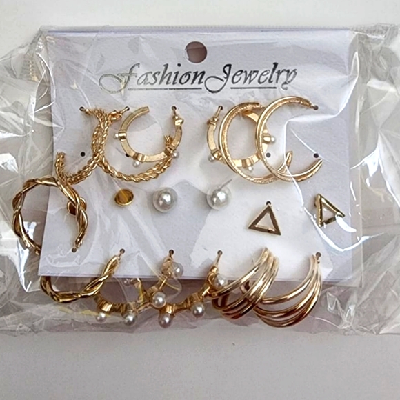 9 pairs Faux Pearl Earring - Picture 2 of 2